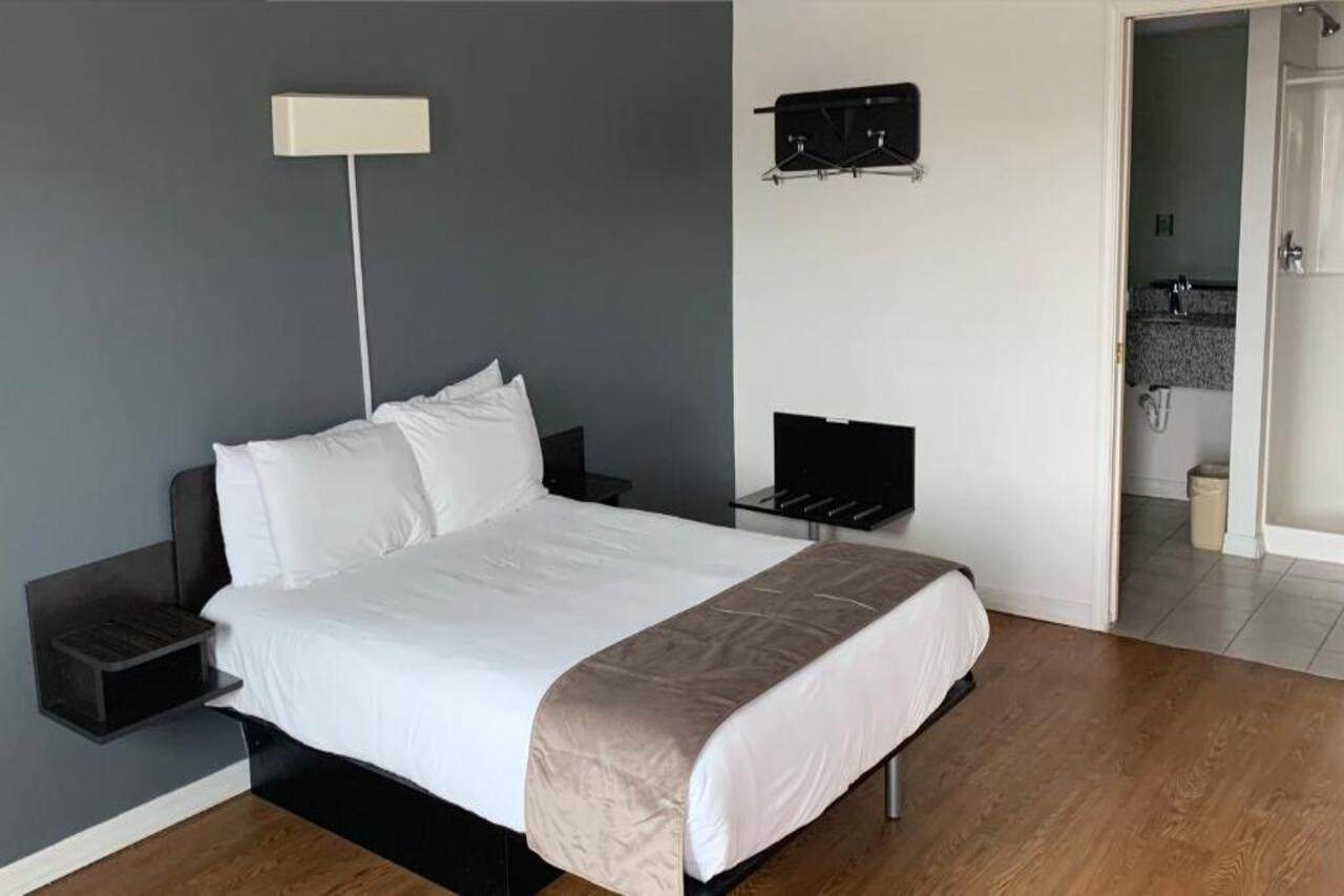 Astoria Delancy Inn & Suites نيو يورك المظهر الخارجي الصورة