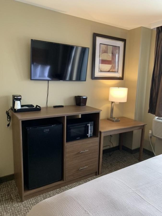 Astoria Delancy Inn & Suites نيو يورك المظهر الخارجي الصورة